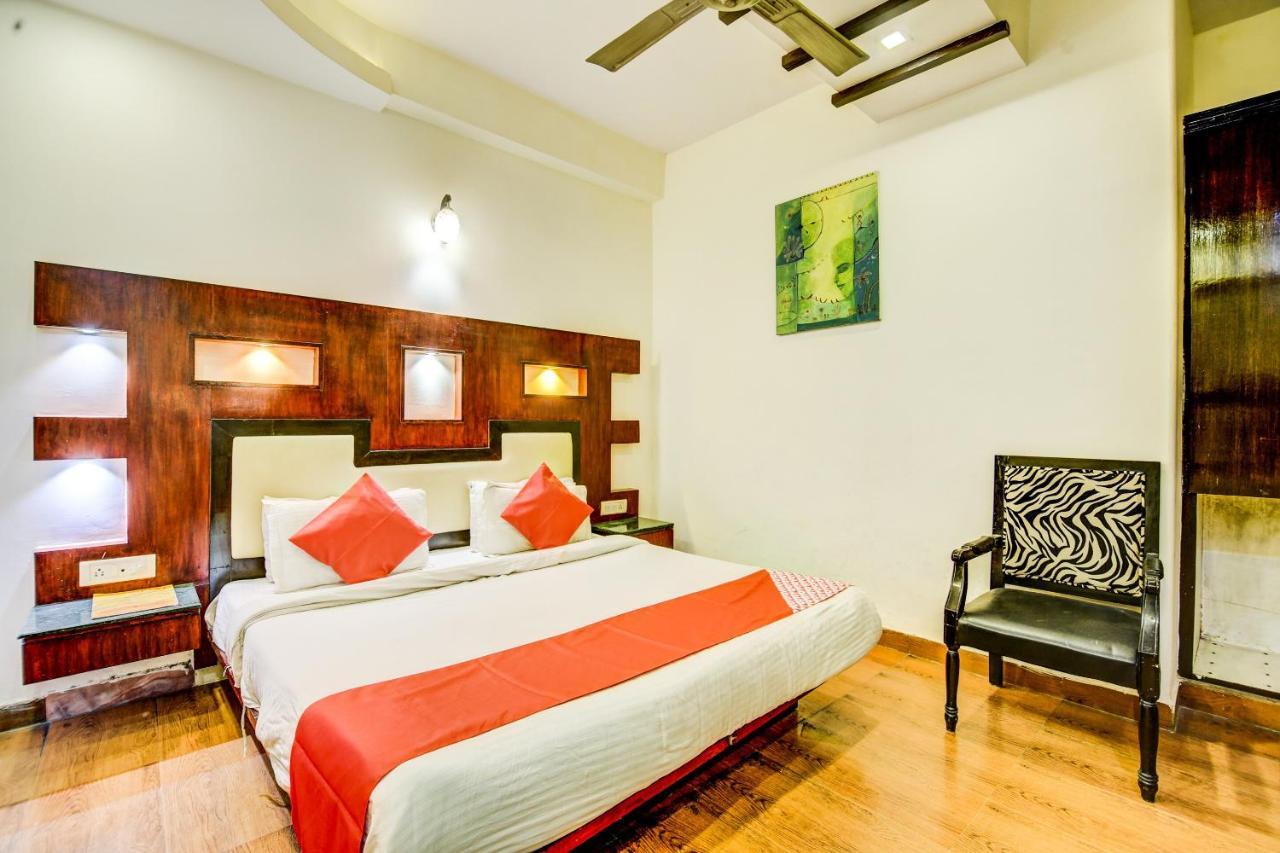 Oyo Hotel Asko International Near Gurudwara Shri Bangla Sahib New Delhi Eksteriør billede