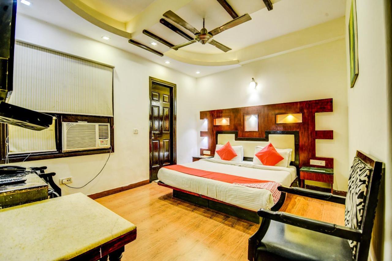 Oyo Hotel Asko International Near Gurudwara Shri Bangla Sahib New Delhi Eksteriør billede