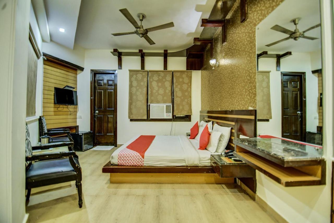 Oyo Hotel Asko International Near Gurudwara Shri Bangla Sahib New Delhi Eksteriør billede